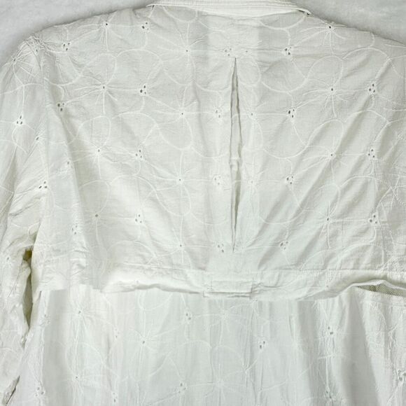 Finley Fishing Shirt White Eyelet Size Small Embroidered Cotton Vented Roll Tab - Picture 5 of 10